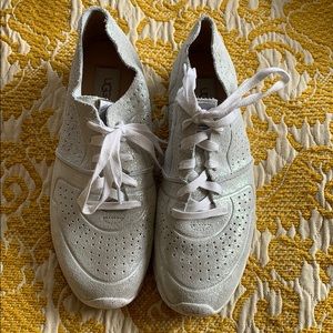 Ugg stardust sneakers